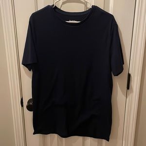 Goodfellow Navy blue t shirt.
